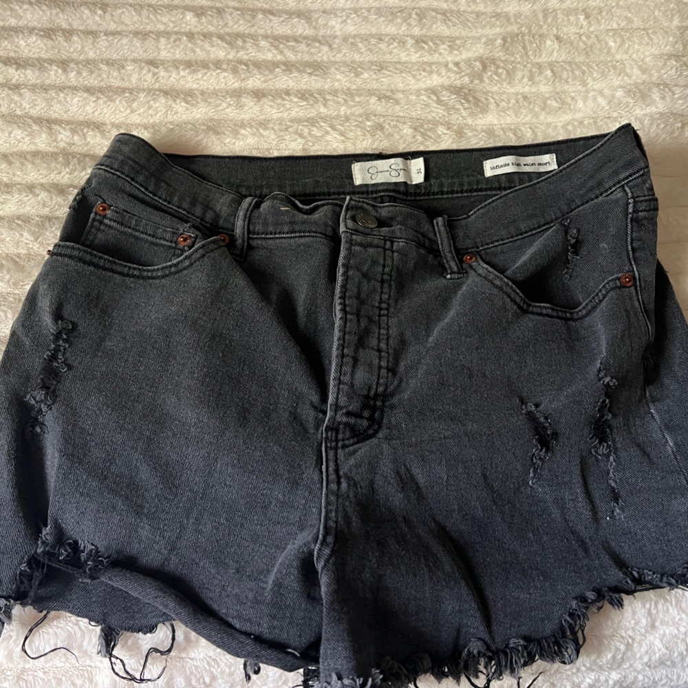 Stylish Black Distressed Women Shorts